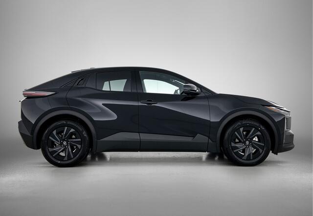 Toyota C-HR First Edition 77 kWh