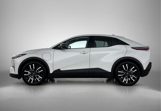 Toyota C-HR First Edition 77 kWh *EV-Deal* | Stoel en stuurwielverwarming |