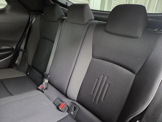 Toyota C-HR 1.8 Hybrid 140 Business Plus