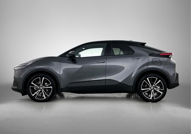 Toyota C-HR 2.0 Plug-in Hybrid 220 Executive | JBL | Dodehoek detectie | Stoel+stuurverwarming | Full LED verlichting | Parkeersensoren voor+achter | Elektrische Achterklep | Elektrisch verstelbare stoel met geheugen |