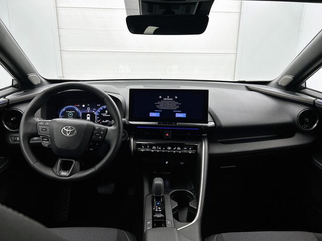 Toyota C-HR 2.0 Plug-in Hybrid 220 Executive | JBL | Dodehoek detectie | Stoel+stuurverwarming | Full LED verlichting | Parkeersensoren voor+achter | Elektrische Achterklep | Elektrisch verstelbare stoel met geheugen |