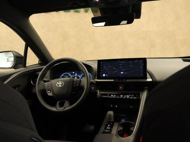 Toyota C-HR 1.8 Hybrid 140 First Edition - ORIGINEEL NEDERLANDSE AUTO - AFKOMSTIG VAN 1E EIGENAAR - PARKEERSENSOREN VOOR EN ACHTER - CAMERA - PARKEERASSISTENT - ELEKTRISCHE ACHTERKLEP - 18 INCH LICHT METALEN VELGEN - LENDESTEUN BESTUURDERSSTOEL - NAVIGATIE - APPLE CA