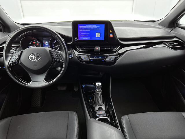 Toyota C-HR 2.0 Hybrid Dynamic | BTW voertuig | Dodehoek detectie | Stoelverwarming | Parkeersensoren voor+achter | Navigatie | Apple CarPlay/Android Auto | Cruise Control Adaptive | Climate control |