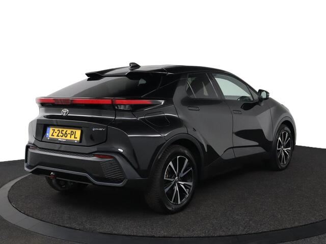Toyota C-HR 2.0 Plug-in Hybrid 220 Business Plus | Apple Carplay/Android Auto | Stoel/Stuurverwarming | Parkeersensoren | Trekhaak |