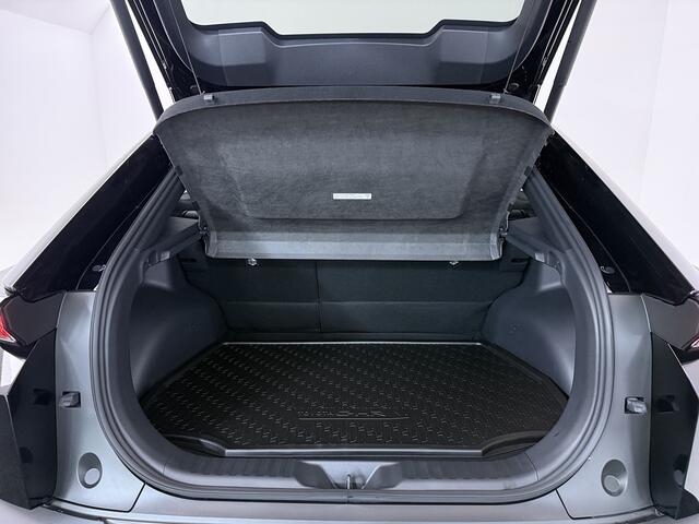 Toyota C-HR First Edition 77 kWh *EV Deal*