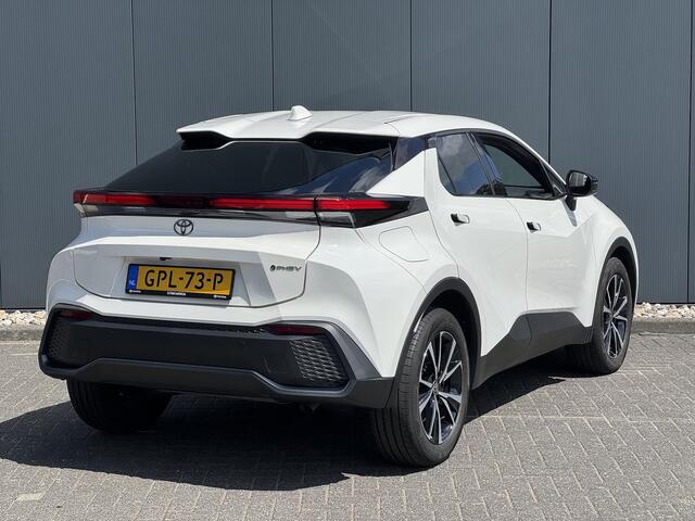 Toyota C-HR 2.0 Plug-in Hybrid 220 Dynamic | Keyless | Stoel/stuur verw. | LED |
