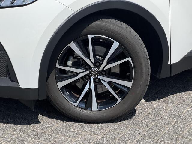 Toyota C-HR 2.0 Plug-in Hybrid 220 Dynamic | Keyless | Stoel/stuur verw. | LED |