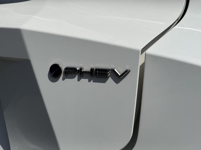 Toyota C-HR 2.0 Plug-in Hybrid 220 Dynamic | Keyless | Stoel/stuur verw. | LED |