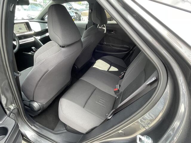 Toyota C-HR 2.0 Plug-in Hybrid 220 Dynamic All seasonbanden