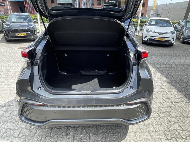 Toyota C-HR 2.0 Plug-in Hybrid 220 Dynamic All seasonbanden