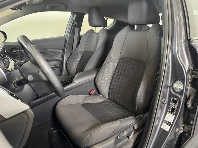 Toyota C-HR 1.8 Hybrid Dynamic | CarPlay | Dealer onderhouden |