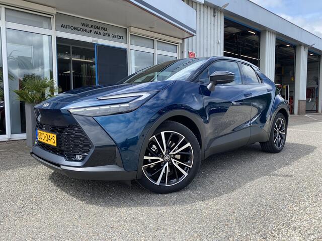Toyota C-HR 2.0 Plug-in Hybrid 220 Executive / Stoel & Stuurverwarming / Elektrische stoel