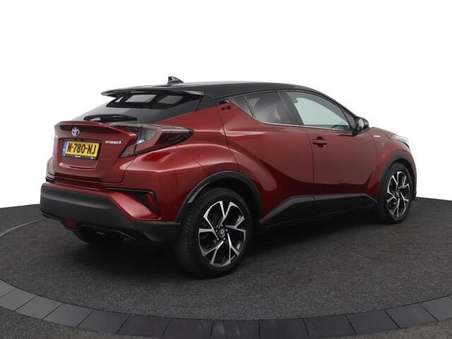 Toyota C-HR 1.8 Hybrid Bi-Tone | Stuur en stoelverwarming | Dodehoek herkenning | Lederen bekleding |