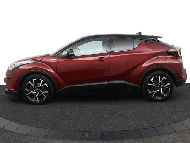 Toyota C-HR 1.8 Hybrid Bi-Tone | Stuur en stoelverwarming | Dodehoek herkenning | Lederen bekleding |