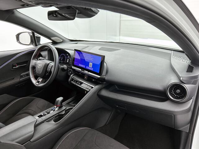 Toyota C-HR 2.0 Plug-in Hybrid 220 GR SPORT PLUS | Navigatie | JBL | BLS | PDC V+A | Stuur-Stoelverwarming | inzet bij klant met C-HR Storing