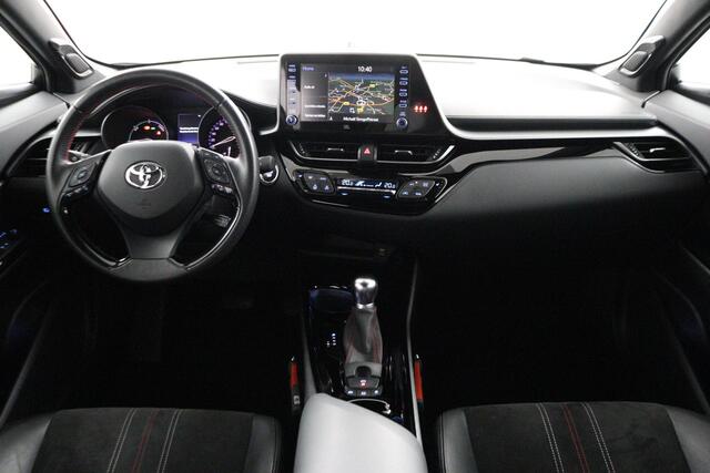 Toyota C-HR 2.0 Hybrid GR-Sport | Navigatie systeem | Trekhaak | parkeer sensoren |