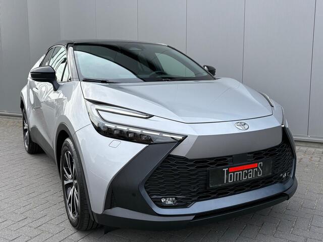 Toyota C-HR 1.8 Hybrid 140PK First Edition Bi-Tone/Winter-pack/Gr.-navigatie/Elektr.klep/Camera/Adapt.-cruise