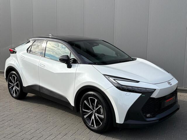 Toyota C-HR 1.8 Hybrid 140PK First Edition Bi-Tone/Winter-pack/Gr.-navigatie/Elektr.klep/Camera/Adapt.-cruise