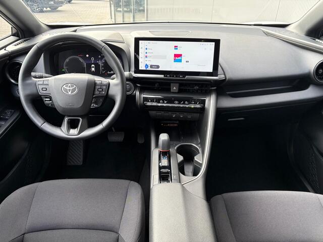 Toyota C-HR 1.8 Hybrid 140PK First Edition Bi-Tone/Winter-pack/Gr.-navigatie/Elektr.klep/Camera/Adapt.-cruise