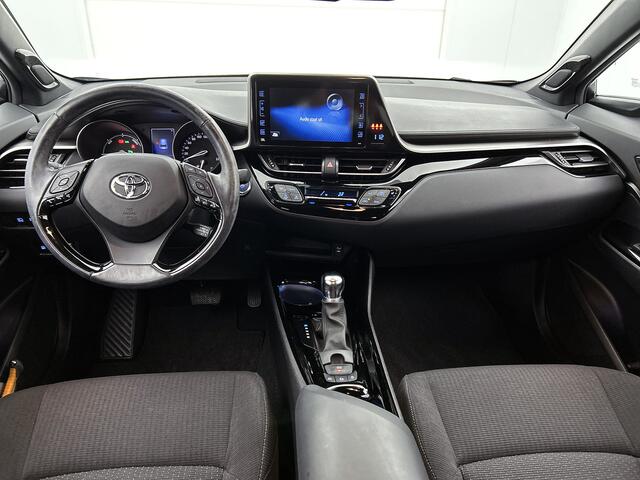 Toyota C-HR 1.8 Hybrid Style Ultimate | JBL | Dodehoek detectie | Stoel+stuurverwarming | FULL LED verlichting | Navigatie | Parkeersensoren voor+achter met assistent |