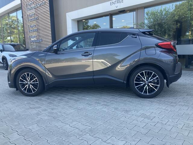 Toyota C-HR 1.8 Hybrid Bi-Tone | Trekhaak | All Season | Navi