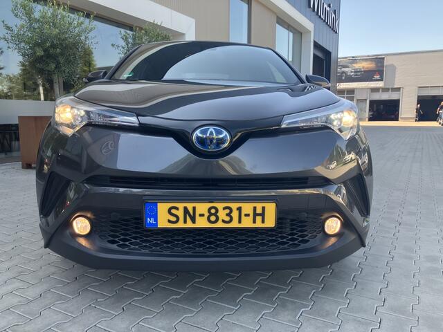 Toyota C-HR 1.8 Hybrid Bi-Tone | Trekhaak | All Season | Navi