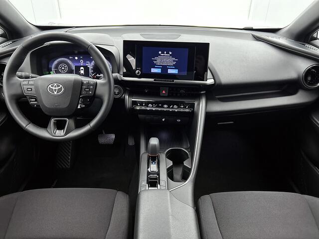 Toyota C-HR 2.0 Plug-in Hybrid 220 Dynamic | BTW Voertuig | Dodehoek detectie | Stoel+Stuurverwarming | Parkeeersensoren voor+achter | Apple CarPlay/Android Auto | Cruise Control Adaptive |
