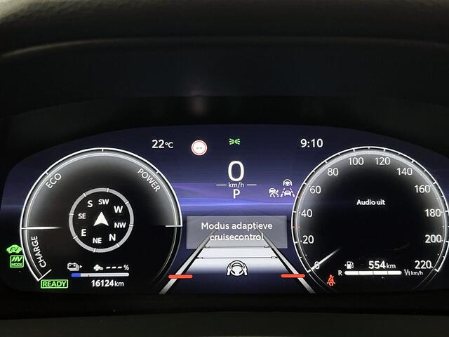 Toyota C-HR 2.0 Plug-in Hybrid 220 Dynamic | BTW Voertuig | Dodehoek detectie | Stoel+Stuurverwarming | Parkeeersensoren voor+achter | Apple CarPlay/Android Auto | Cruise Control Adaptive |