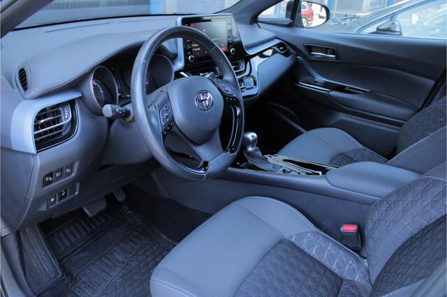 Toyota C-HR 2.0 Hybrid Style |dealer onderhouden|dodehoek|stoelverwarming|parkeersensoren|