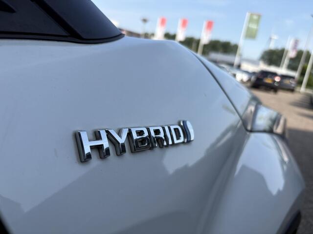 Toyota C-HR 1.8 Hybrid Bi-Tone Plus