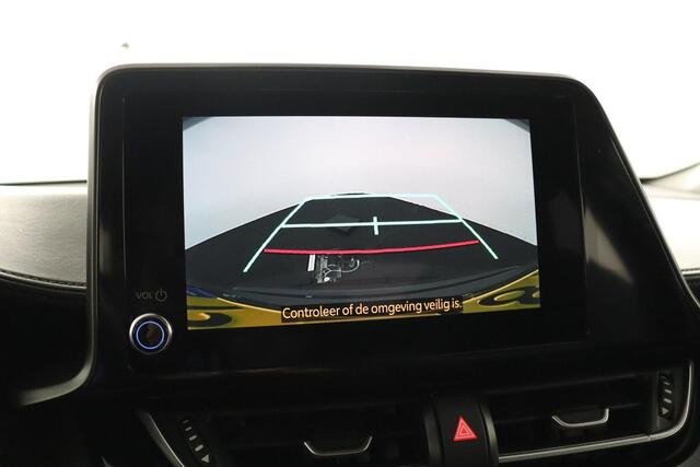 Toyota C-HR 2.0 Hybrid Dynamic | Apple Carplay/Android Auto | Trekhaak | Parkeersensoren |