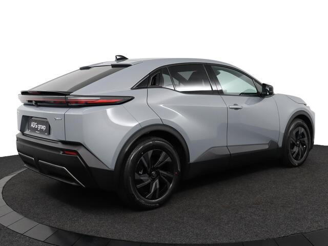 Toyota C-HR First Edition 77 kWh | Nieuw uit voorraad leverbaar |