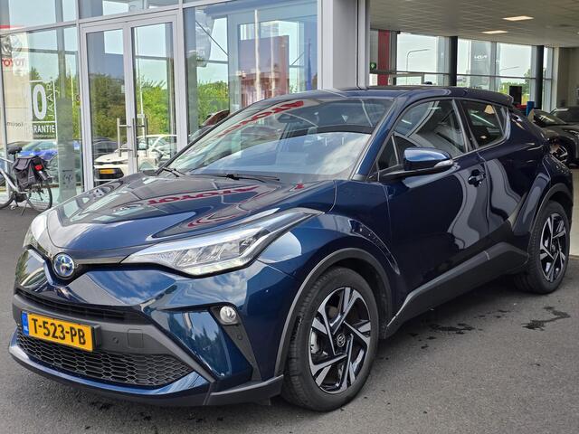 Toyota C-HR 1.8 Hybrid Dynamic Trekhaak | Blind spot | Parkeersensoren | 18 inch lichtmetalen velgen