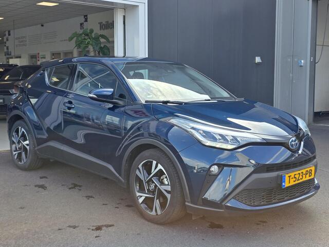 Toyota C-HR 1.8 Hybrid Dynamic Trekhaak | Blind spot | Parkeersensoren | 18 inch lichtmetalen velgen