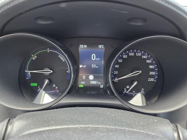 Toyota C-HR 1.8 Hybrid Dynamic Trekhaak | Blind spot | Parkeersensoren | 18 inch lichtmetalen velgen