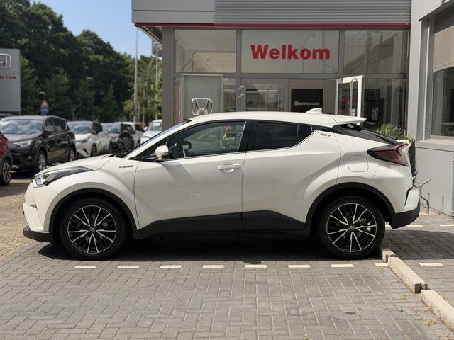 Toyota C-HR 1.8 Hybrid Style Ultimate | GEEN AFLEVERKOSTEN | Lederen bekleding, JBL, Dodehoekdetectie