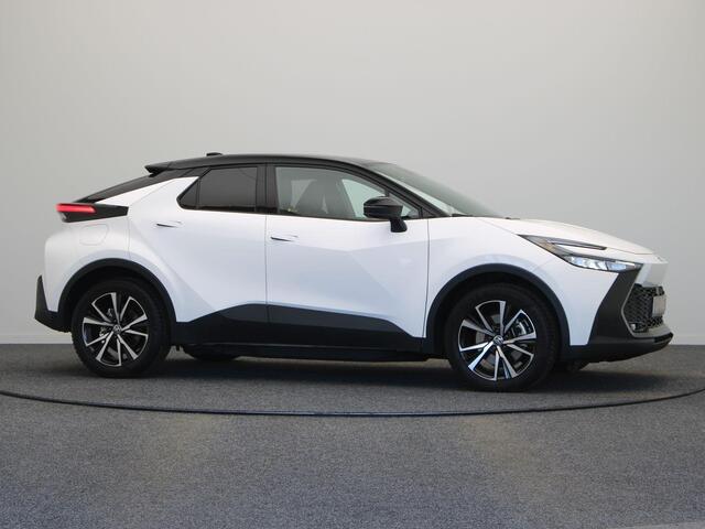 Toyota C-HR 2.0 Plug-in Hybrid 220 First Edition | Stoelverwarming | PHEV | Keyless Entry | All Season Banden |