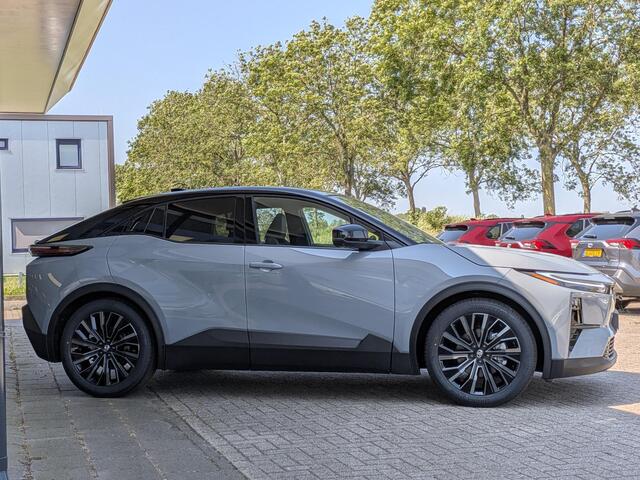 Toyota C-HR Executive AWD 77 kWh | JBL | Pano | 360 cam. | Stoel- Stuurverw. | Dodehoek | Elek. kofferklep | 1500KG trekgewicht