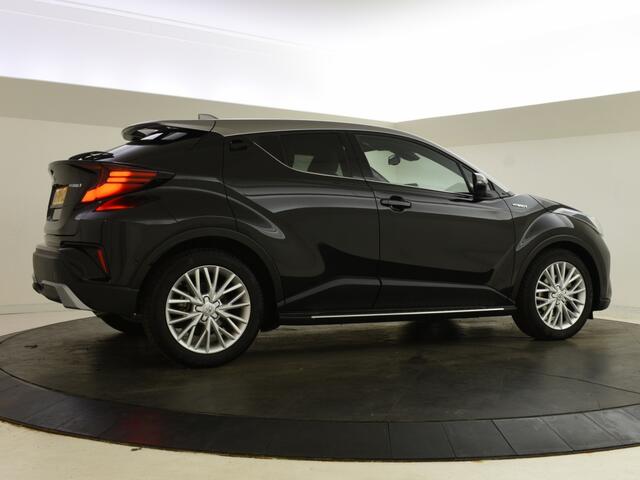 Toyota C-HR 2.0 Hybrid 184PK Bi-Tone | Leder | PDC | Blindspot | JBL