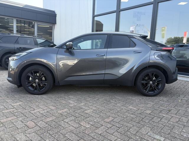 Toyota C-HR 2.0 Plug-in Hybrid 220 First Edition