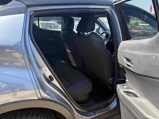 Toyota C-HR 1.8 Hybrid Business Plus