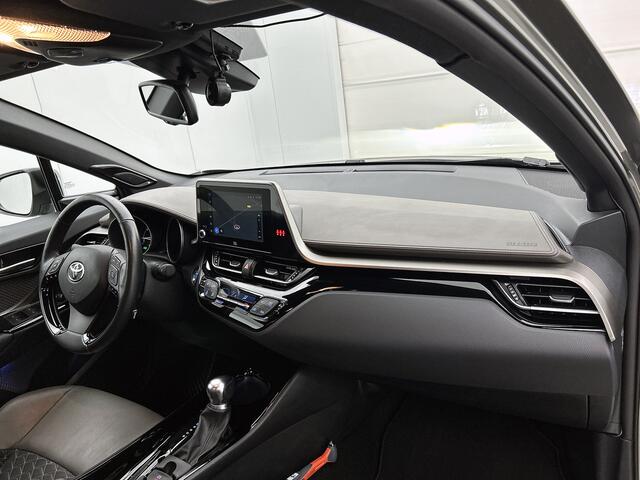 Toyota C-HR 1.8 Hybrid Executive | Dealer onderhouden | JBL | Stoel+stuurverwarming | Dodehoek detectie | Parkeersensoren voor+achter | Full LED Adaptive | Navigatie | Apple CarPlay/Android Auto | Cruise Control Adaptive |