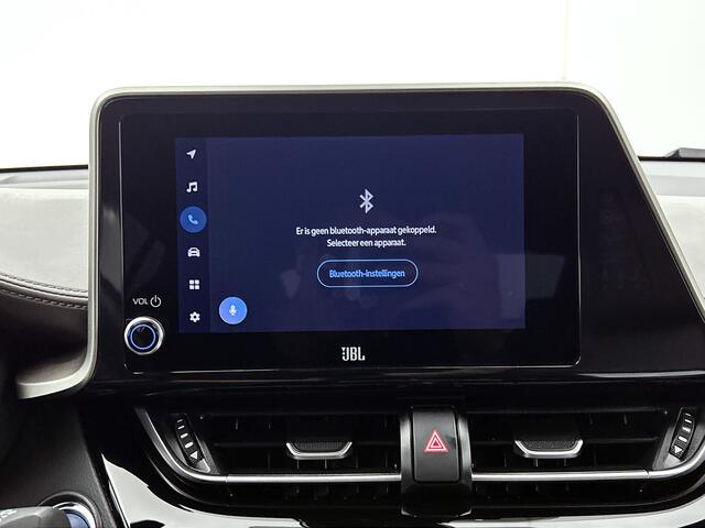 Toyota C-HR 1.8 Hybrid Executive | Dealer onderhouden | JBL | Stoel+stuurverwarming | Dodehoek detectie | Parkeersensoren voor+achter | Full LED Adaptive | Navigatie | Apple CarPlay/Android Auto | Cruise Control Adaptive |