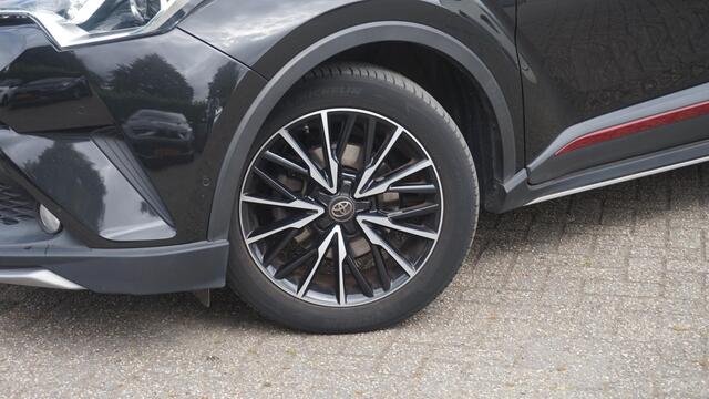 Toyota C-HR 1.2 Dynamic Automaat