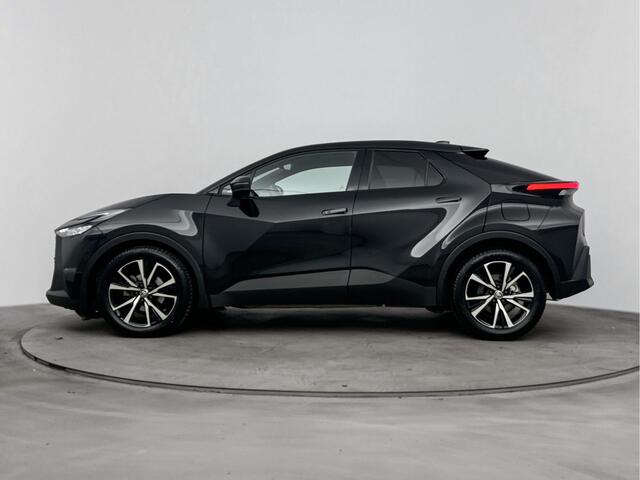 Toyota C-HR 1.8 Hybrid 140 Dynamic | Stuur-Stoelverwarming | Parkeercamera | Navigatie |