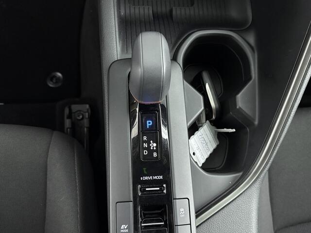 Toyota C-HR 1.8 Hybrid 140 Dynamic | Stuur-Stoelverwarming | Parkeercamera | Navigatie |