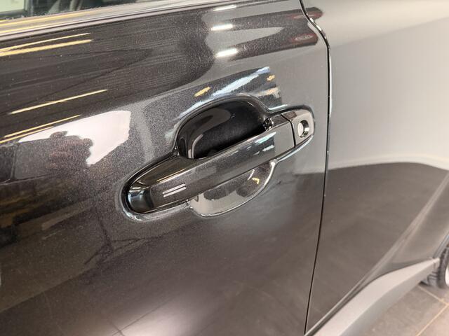 Toyota C-HR 2.0 Hybrid Executive Trekhaak | Stoel en Stuurverwarming