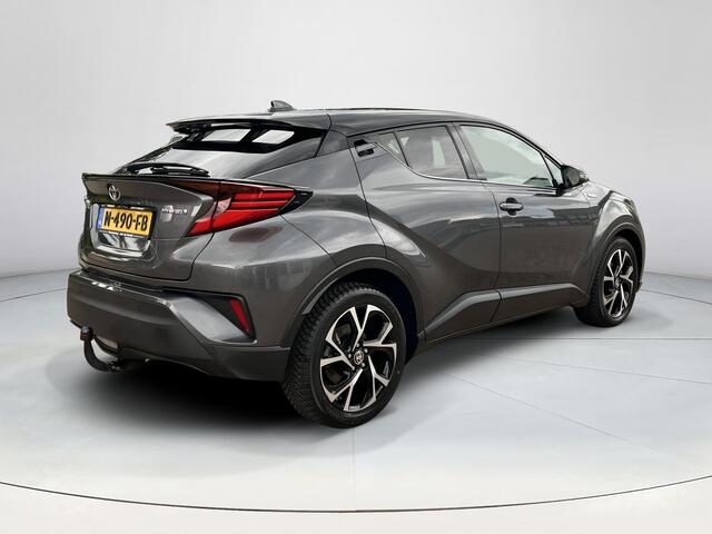Toyota C-HR 1.8 Hybrid Style | Trekhaak | JBL audio | Carplay | Bi-tone exterieur | Stoelverwarming |