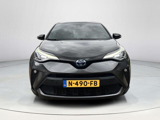 Toyota C-HR 1.8 Hybrid Style | Trekhaak | JBL audio | Carplay | Bi-tone exterieur | Stoelverwarming |