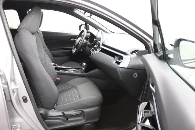 Toyota C-HR 2.0 Hybrid Business Plus | Trekhaak | Dodehoek Detectie | Led Verlichting | Parkeersensoren Rondom |